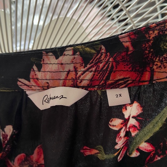 Women’s Reitman’s 2x floral blouse. - Picture 6 of 7
